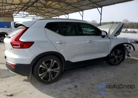2022 Volvo Xc40 T5 Inscription из США, поврежденный, VIN YV4162UL0N2653729